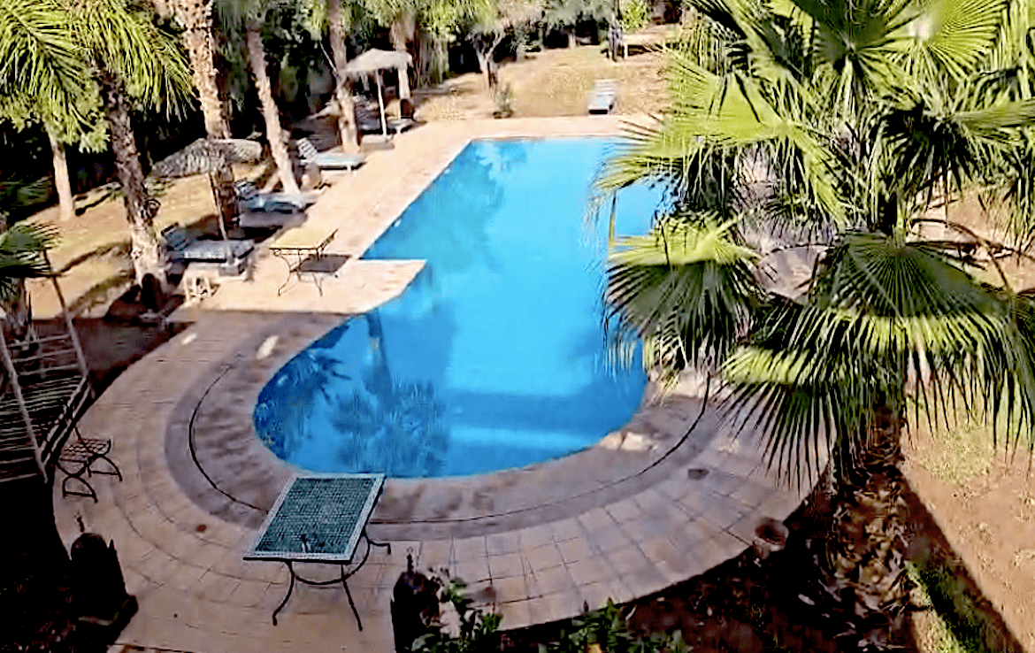 Maroc-marrakech-location- gerance-maison dhotes-piscine 2